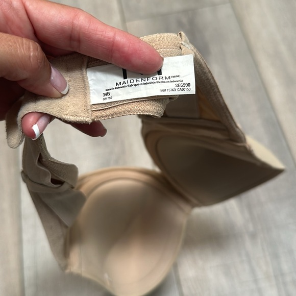 2 Nude Colored Bras - Picture 3 of 5